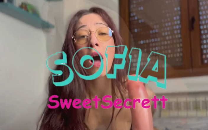 Fans of Sofia Sweetsecrett: Başkalarıyla sikişmeme izin verdiğin için teşekkür ederim sevgilim