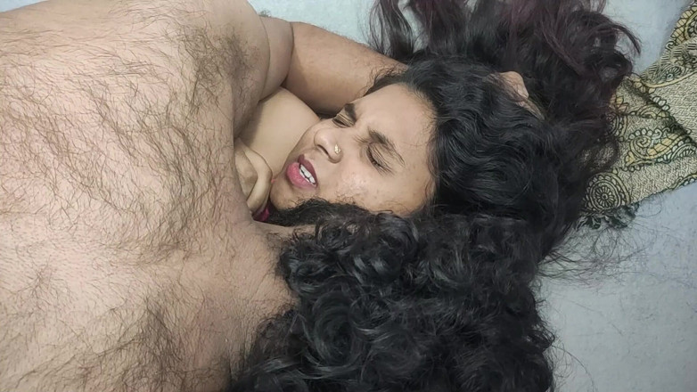 Vaigavarun45: Malayali-koppel hete neukpartij in shimmy en tracks met kontgat diep...