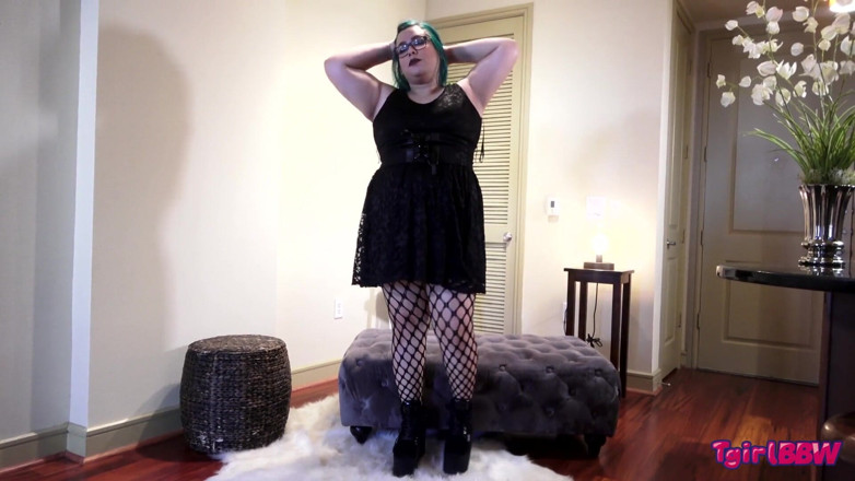 Tgirl BBW: Gordas trans gostosa Adriana Gonzalez se masturbando