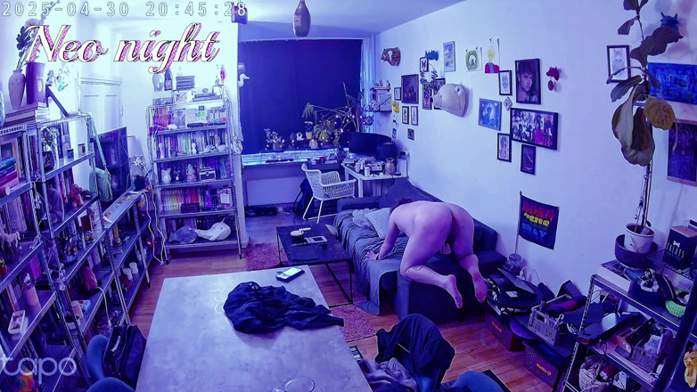 Neo Night Time: Trans-man masturbacja