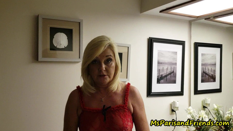 Ms Paris and Friends: Den pissande Voyeur