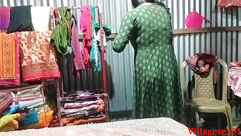 Villagesex91: Bhabhi byla ošukaná v Zeleném Churidaru svým manželem, který se...