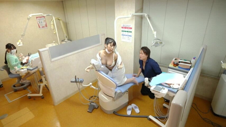 CherryBONBON: Le dentiste qui garde les yeux fermés avec moi