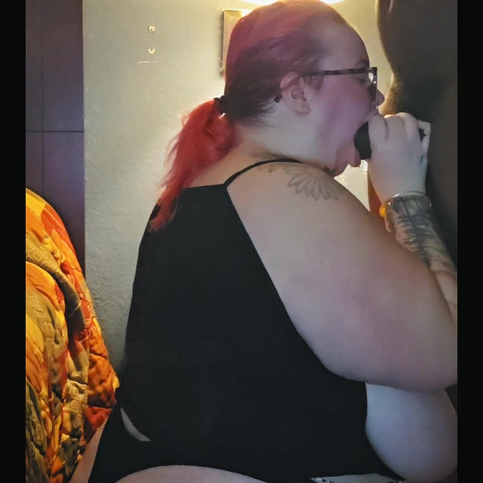 TrotzillaTheGod: Une grosse blanche Aubrey_bigbabe304 comprend la mission avec Trotzillathegod