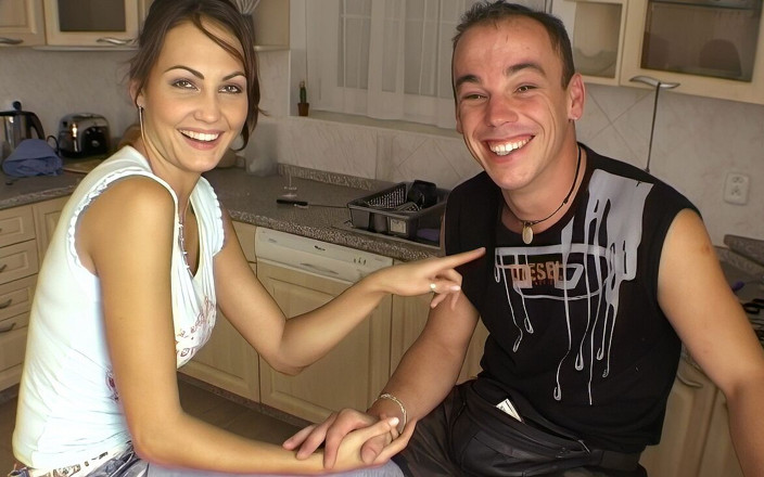 Real couples: Jennifer et Jimmi dans de vrais couples