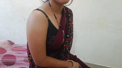 YOURAMRITA04: Une bhabhi du village indien desi après le deuxième jour...