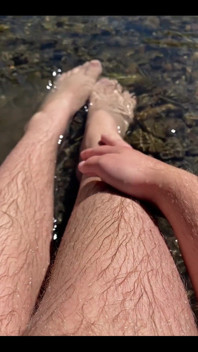 Worship My Hairy Legs