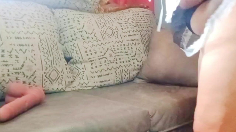 Milfta boohot: paripakv daadi ki tang billi men vishaal dildo