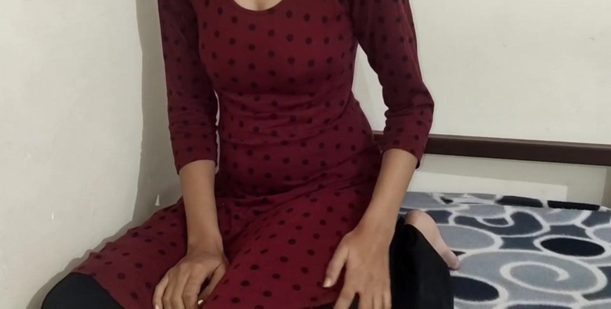Saarabhabhi6: Hd clair avec dirty talk hindi, jeu de rôle, sexe...