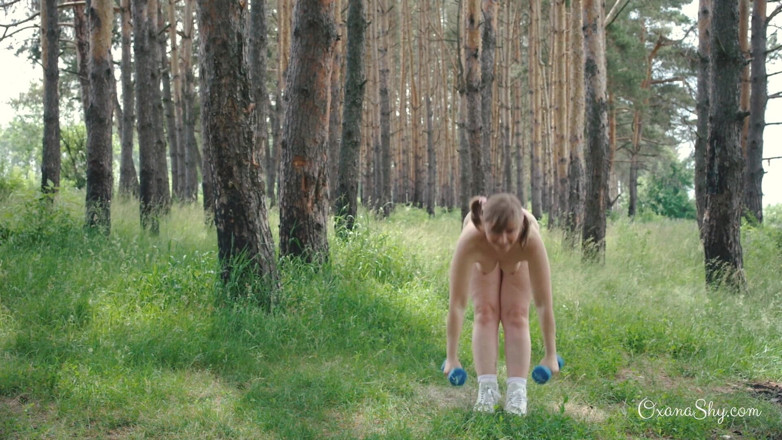MILF Oxana: Пухла матуся на тренуванні