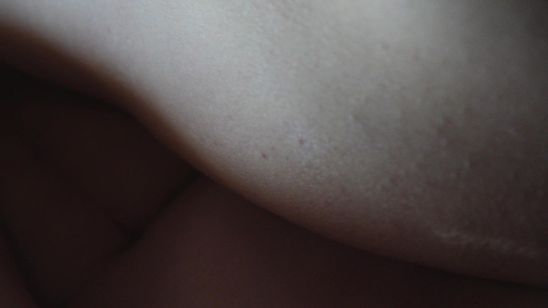 Daiana 12345: Fille masquée, beaux seins