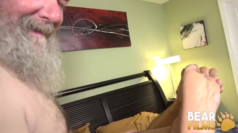 Bear Films: Bearfilms l'orso obeso Tony marks a pelle alleva un ragazzo...
