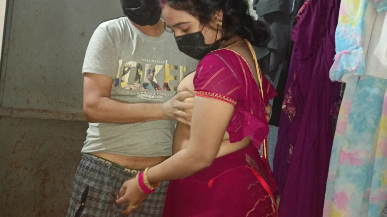 Pinkyrani2333: Bhabhi merah jambu dikongkek dalam saree dan blaus sepanjang malam