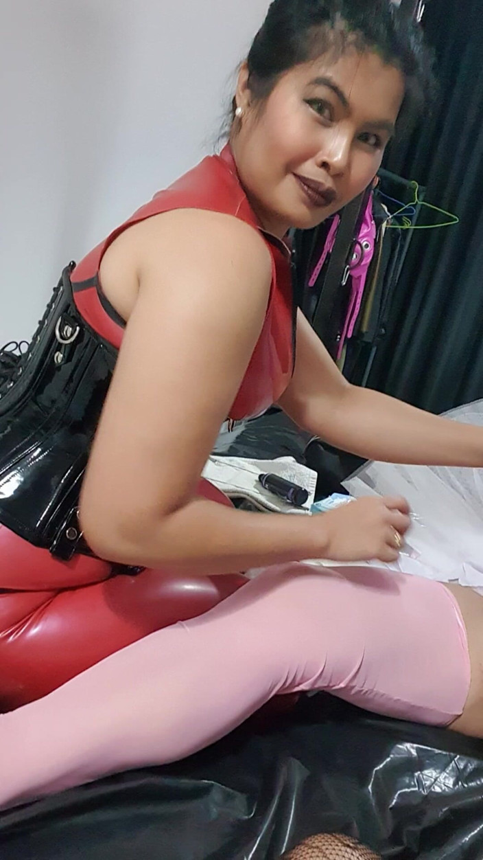DominaFireOfficial: Sissy âm thanh bởi 2 bà chủ châu Á