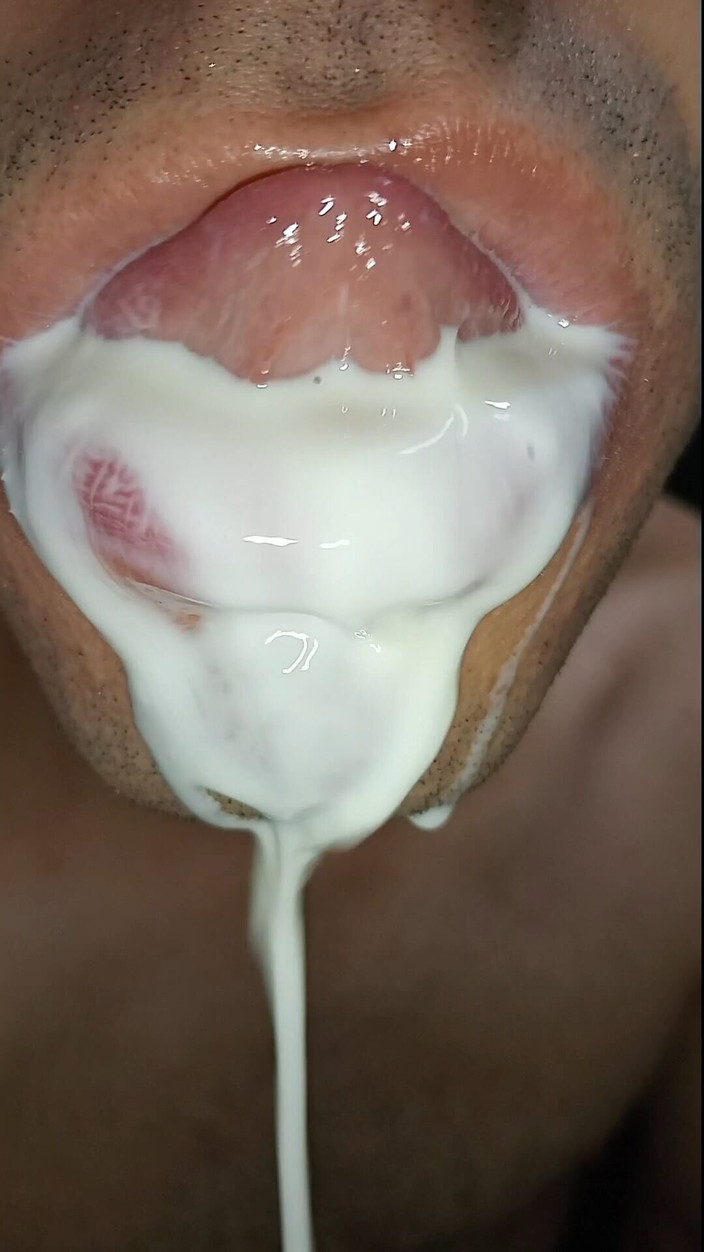 rey10rey10: Garganta profunda, leche en la boca, baboso, duro, quiero tu...