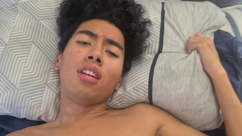 Maxence Angel: Scopando un twink asiatico