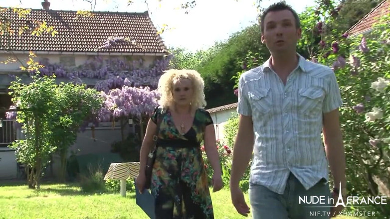 Nude in France: Une grosse français blonde mature est prête à tout faire pour...