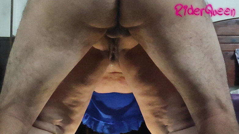 Riderqueen: Poussées juteuses en POV - une BBW mature trouve la grosse...