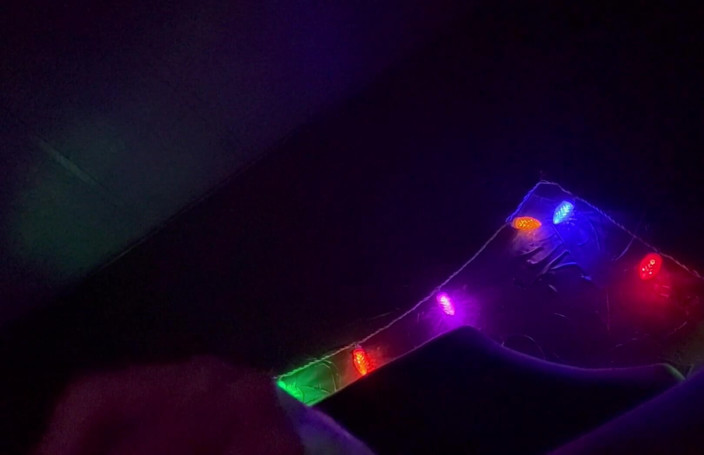EchoVeil: Alternative-mädchen befriedigt sich mit rosa spielzeug