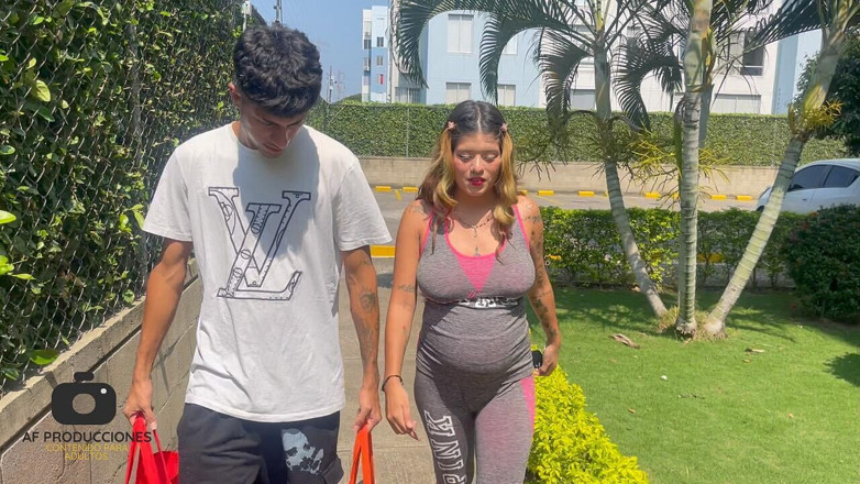Gabriela Wish: I Help My Pregnant Neighbor as a Pretext to Fuck...