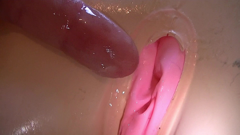 Mark Hannes: Sexdoll Mandy Defloration Masturbace se dvěma orgasmy