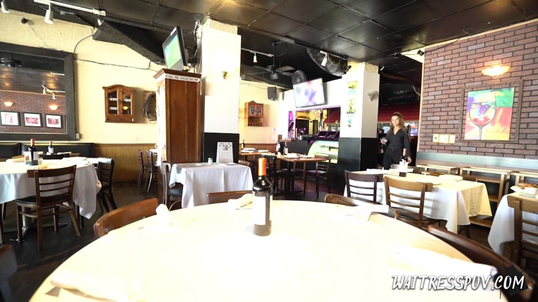 Waitress POV: Офіціантка, відео від першої особи - Venus Valkyrie