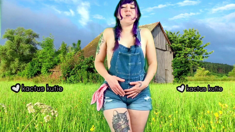 kactus kutie: Farmer's Stepdaughter Pees and Cums for Y'all