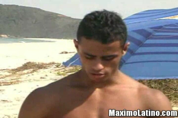 Cruiser Boys: Latino Brown slaat strandjongen gespierde kut af, ongecensureerde pikman!