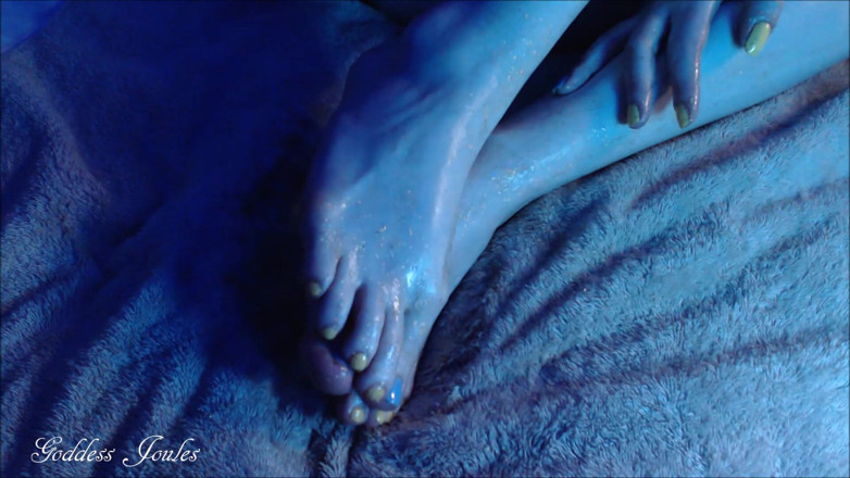 goddessjoules: Le dita dei piedi twini