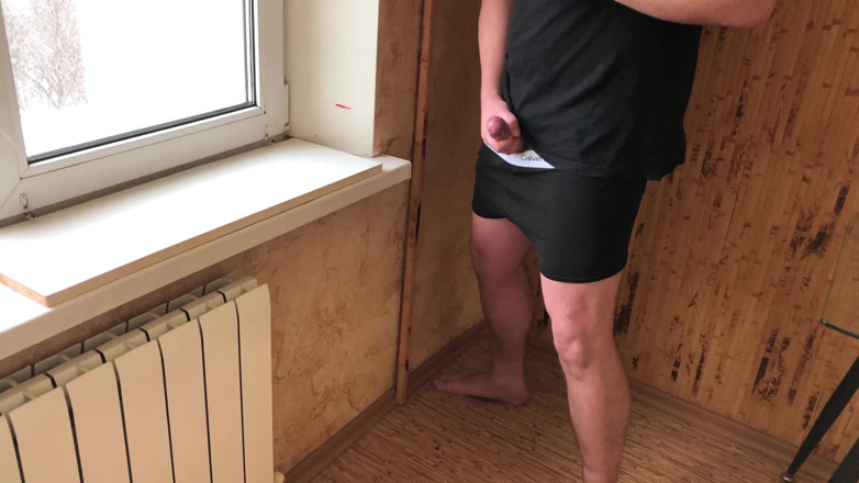 ArinaMills: Macecha mě přistihla, jak si honím a udělala mě do...