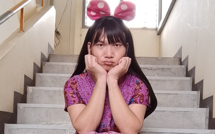 Fampfy Nana: Ik ben ladyboy show solo