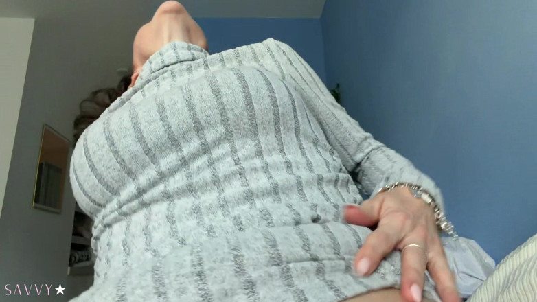 SavvyStar: Quickie-mitbewohnerin ficken