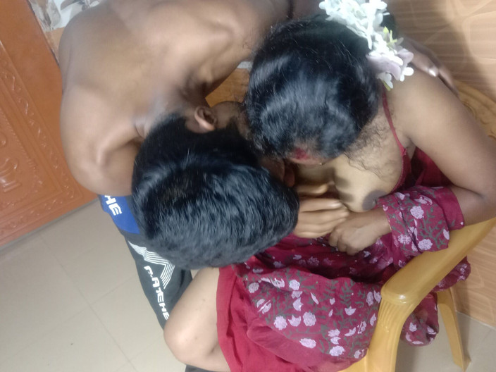 Couplepro: Bangla mới làm tình với người giúp việc của tôi...