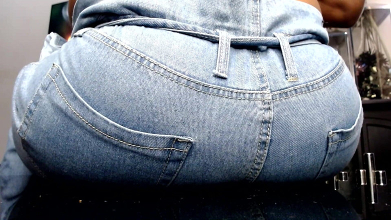 Maeling: Padres arruinados en follada anal de jeans con culo gigante...