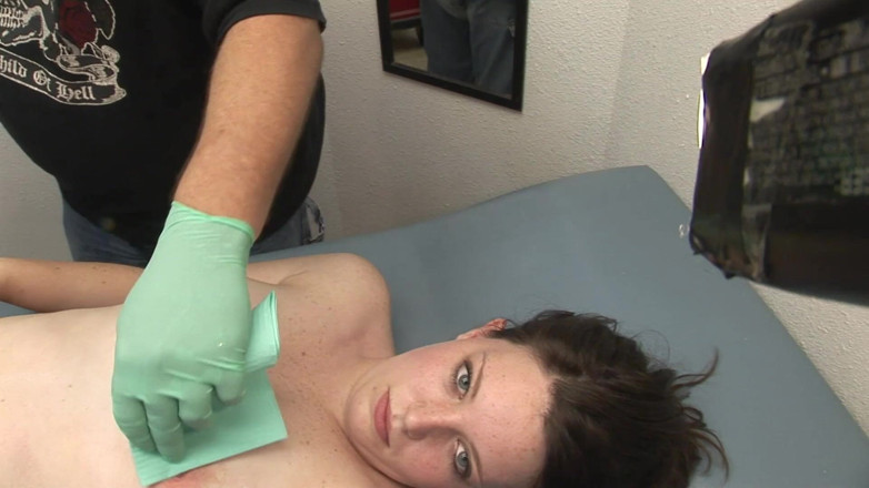 Hot Girlz: Cute chubby teen gets her tits pierced