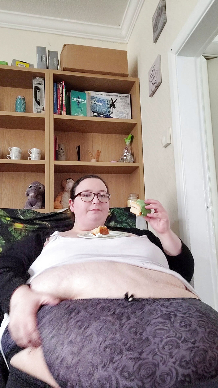 SSBBWLadyBrads: Tort mmm