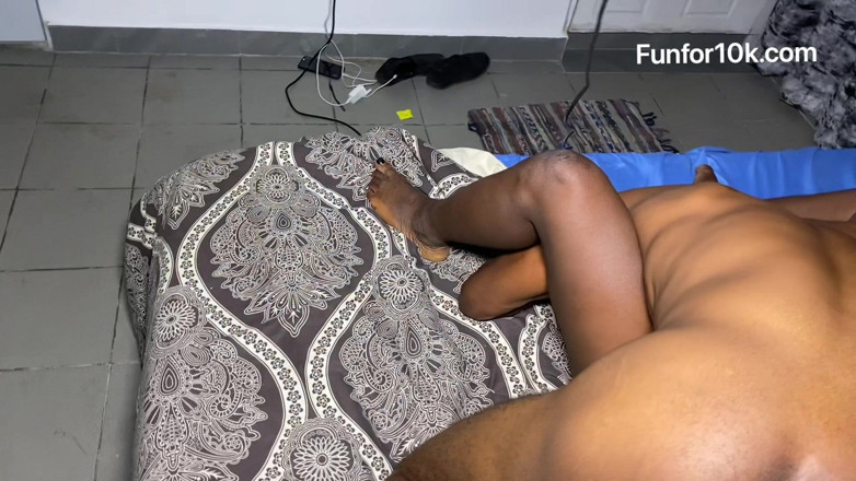 Funfor10k straight videos only: Una calda coppia etero stravagante si fa scopare ieri notte