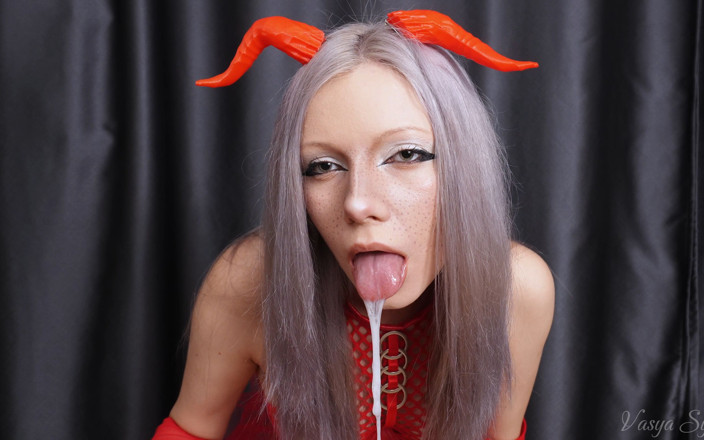 Vasya Sylvia: サキュバスがドラゴンからリットル単位の精子を吸う - ディープスロート!