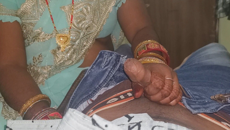 Raj pallvi: Karwa Chauth Istimewa 2024 India xxx suami desi mengongkek isterinya audio...