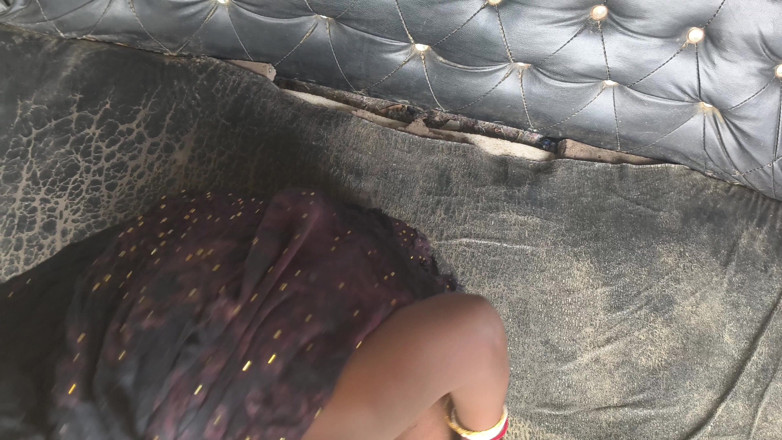 Sexyrani327: Bhabhi desi dari kawasan kejiranan menyapu bogel dan pergi dan...