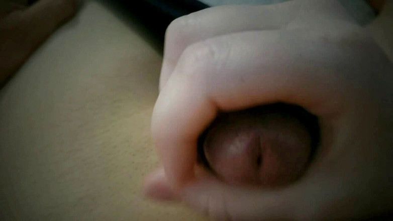 Lydia Privat: The handjob after fucking