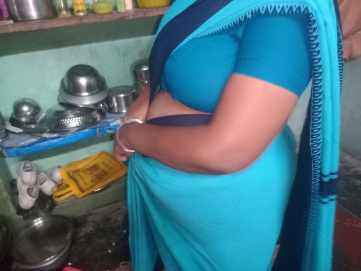 Priyanka314: Indische tante sari wechselt porno-video