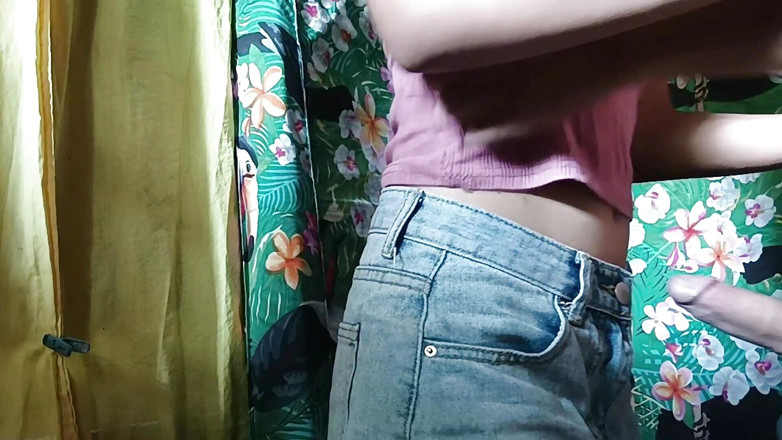 YammyPH: La 18enne filippina è stata scopata