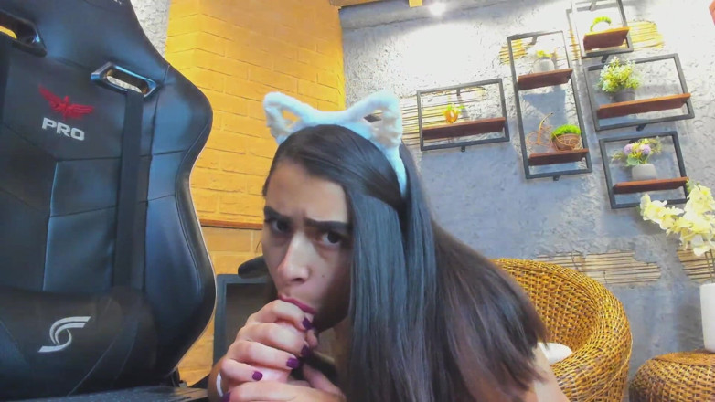LiliBralee: Blowjob, Nackte Teenager, Harter Finger-sex Nackt