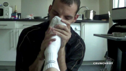 Sneaker gay: Sox olisqueando dominación antes de ser follada