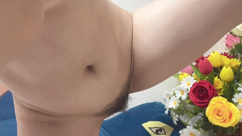 sweethanajapanese: Hana, femeie drăguță cu corp mic în ținută albastră, fată drăguță minionă