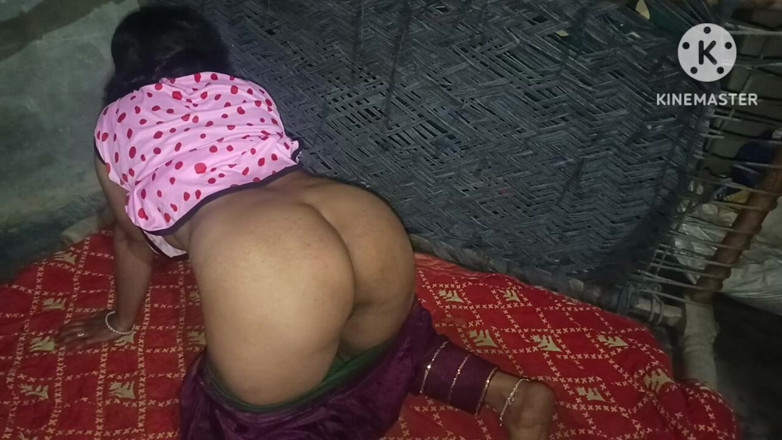 Savita5343: Desi bhabhi ošukaná zezadu devarem
