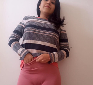 Marialunamex: yuva laitina hastamaithun karti hai aur poori tarah se kapre...
