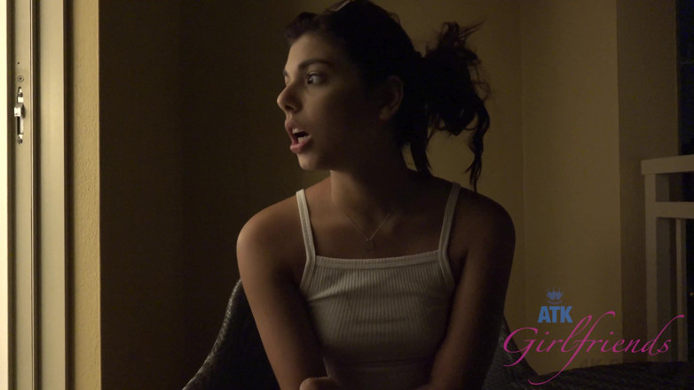 ATK Fans (Girlfriends): Sarosota en vacances virtuelles avec Gina Valentina 2/2