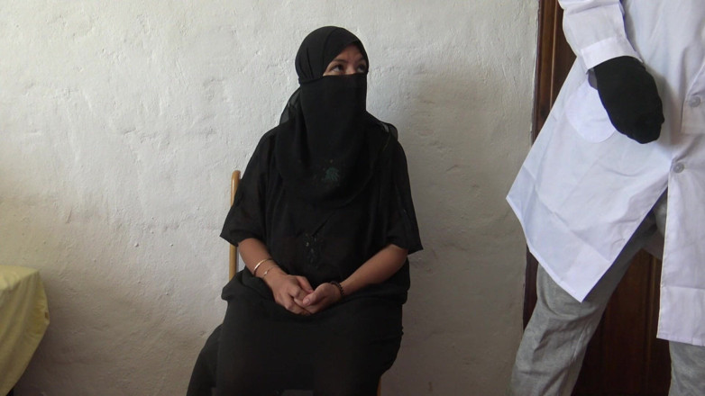 Souzan Halabi: Irácká muslimská manželka je šokována, když navštíví afrického lékaře v Londýně